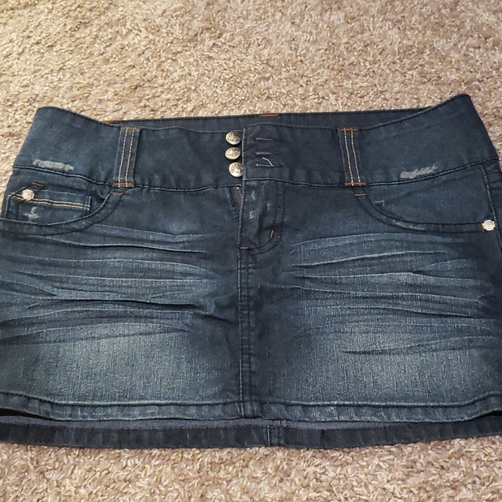 Jean mini skirt